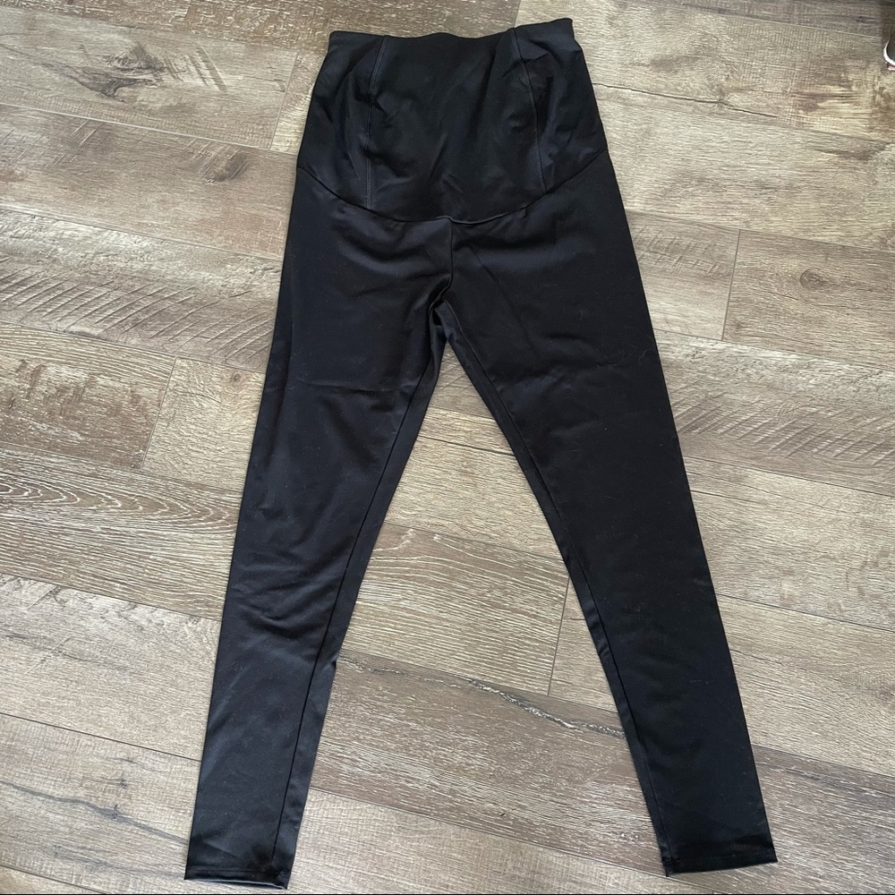 Time and Tru Maternity Leggings